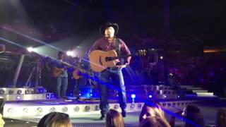 Garth Brooks gives 11 Year Old Girl His Guitar [upl. by Tnias580]