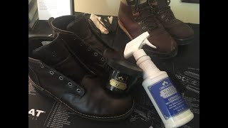 How to winterize your leather footwear using Obenaufs [upl. by Sivatco]