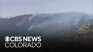 Pearl Fire remains same size in Larimer County as additional fire personnel arrive to help [upl. by Llewkcor]