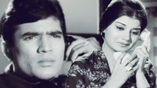 Rajesh Khanna Secretly Talks With His Girlfriend  Aurat  Scene 1825 [upl. by Nork]