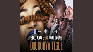 Dounouya Tigue feat Oumou Sangaré [upl. by Aarika]