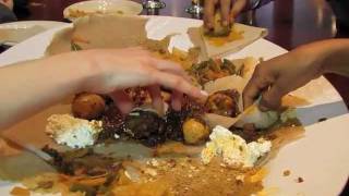 How to eat Ethiopian Food at Mesob [upl. by Dione]