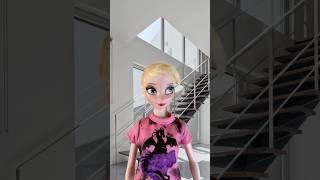 Anna amp Elsa’s Family Moving Day 🚚 Pt 4 Frozen Toys  Disney Princess  Playing With Dolls  Fun [upl. by Yelrebma775]