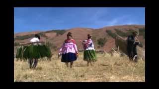 ESTUDIANTINA HUANCANE Canta MATILDE YUPANQUI R  CHOJÑA Danza Costumbrista [upl. by Harman]