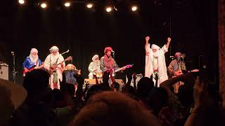 Tinariwen encore wSastanàqqàm [upl. by Latif]