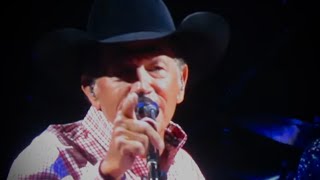 George Strait Sings quotI Cross My Heartquot To His Wife On Their 50th Anniversary In Las Vegas [upl. by Modnarb]