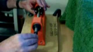 Using the Lyman Universal Case Trimmer [upl. by Helsie948]