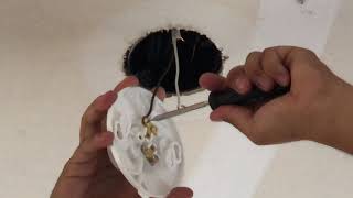 How to wire keyless lamp holder [upl. by Nemad870]