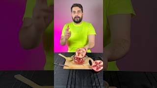 Peeling pomegranate hack 😱🥄 [upl. by Annohs]