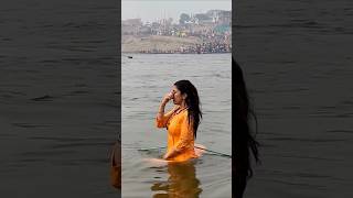 🙏 nimratkaur takes a holydip in ganga at mahakumbh2025 shorts [upl. by Nomla]