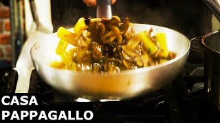 Pasta salsiccia e funghi [upl. by Glynias]