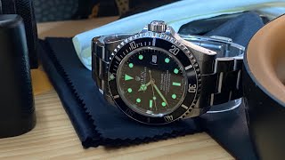 Rolex Sea Dweller Review The Rolex Submariners bigger sibling The 16600 [upl. by Simona929]