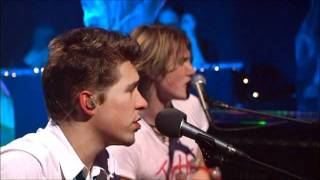 Hanson  MMMBop Underneath Acoustic Live [upl. by Nevs]