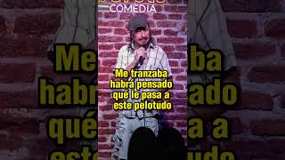 ¡El PRIMER BESO siempre es HORRIBLE  Cachito Peola comedia standup [upl. by Ellebyam]