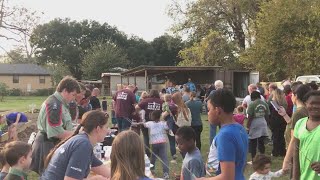 Bossier City community garden founders serve Thanksgiving meal [upl. by Lais157]