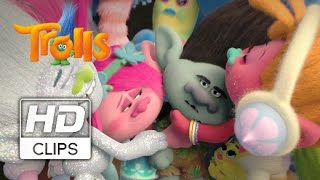 Trolls  Clip Un Loco Preparado  Solo en cines [upl. by Nami732]