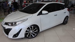 Toyota Yaris Hatch 2019  versões XL XL Plus e XLS detalhes preço  wwwcarblogbr [upl. by Sileas]