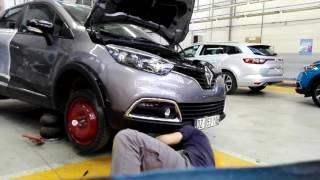 Tuto démontage parechoc AV  phare AV Renault Captur  disassembly front bumper Renault Captur [upl. by Aihsenod]