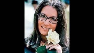 Nana Mouskouri  Roses Blanches De Corfou [upl. by Llennyl717]