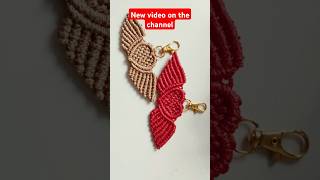 Брелок сердце макраме Макраме брелок Macrame heart keychain DIY macrame pattern Macrame tutorial [upl. by Reiter382]