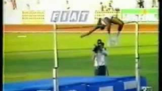 High Jump 245 world record  Javier Sotomayor [upl. by Esaertal35]