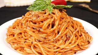 Classic Tomato Spaghetti  Spaghetti Pasta In Tomato Sauce  Easy Pasta Recipe [upl. by Georges137]