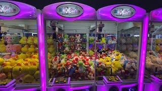 E Claw Crane Machine  Elaut [upl. by Purington800]