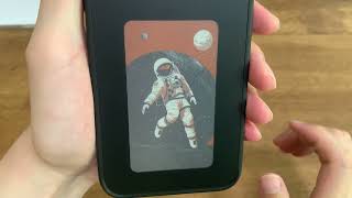 iPhone case with 4color eink screen [upl. by Eivets]