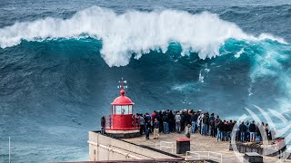 Самая большая волна в мире  Назаре Португалия Nazare Portugal [upl. by Yraek]