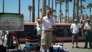 Ray Comfort  Huntington Beach 01 [upl. by Jasmin]