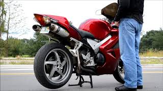 2007 Honda VFR800 Two Bros Exhaust [upl. by Geirk234]