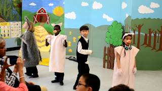 Trois Petits Cochons The Song Grade 2 French Class [upl. by Gefell]