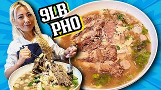 9LB BOWL OF PHO CHALLENGE at Top Pho in Taipei Taiwan RainaisCrazy RainaHuang [upl. by Annehsat39]