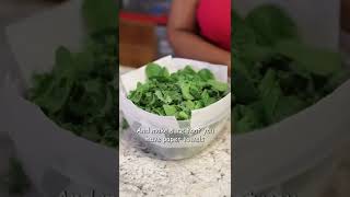 How To Keep Lettuce Fresh FOR WEEKS [upl. by Leziar]