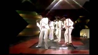 The Jackson 5  Never Can Say Goodbye Live Moving Violation Tour 1975 [upl. by Davine851]