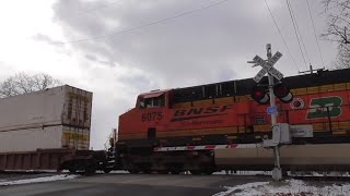 Ottawa St Railroad Crossing  Oak Harbor OH  21724 [upl. by Dnaletak]