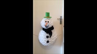 Tuto  faire un bonhomme de neige avec des gobelets en plastique [upl. by Lacagnia]