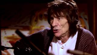 Ronnie Wood performs Cigarettes Whiskey amp Wild Wild Women [upl. by Druce]