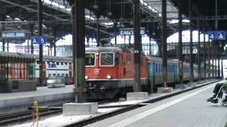 SBB Extrazug in Basel [upl. by Akelam]