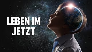 Eckhart Tolle Der Schlüssel zum Überwinden von Krisen ist das Leben im Jetzt  Christian Salvesen [upl. by Eimor]