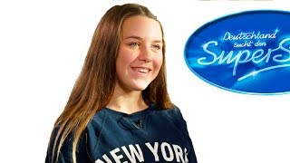 Vanessa Stecher rührt DSDS Jury zu Tränen Video [upl. by Irahc]