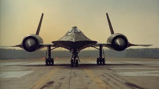 SR71 Blackbird  Top 10 awesome facts about the world’s fastest jet airplane [upl. by Enatan]