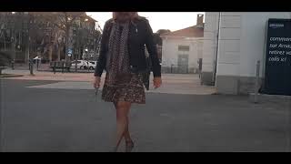 Crossdresser talons et collants [upl. by Lahcear]