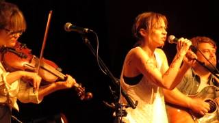 Fiona Apple and Watkins Family Hour  Jolene live at Fayetteville Roots Festival [upl. by Calley692]