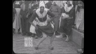 Josephine Baker performing The Charleston on August 24th 1928 [upl. by Sorci]