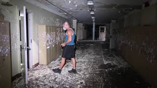 Exploring Abandoned Audubon Jr High ClevelandOhio [upl. by Kathlene]