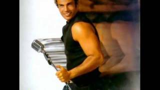 Amr Diab 7  Khaleena Neshofak Let me see you عمرو دياب  خلينا نشوفك [upl. by Eednim638]