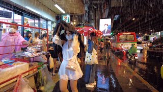 4K 🇹🇭 Walking in the Heavy Rain in City Center of Bangkok Asok and Phrom Phong [upl. by Johiah]