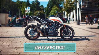 KTM 390 Duke 2022  First Ride Review [upl. by Zebaj674]