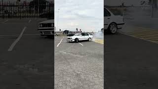 Spinning BMW E30 320i mzansi style [upl. by Moina379]